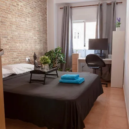 Luxury Artistic Digital Nomad 2 Bedroom W/Terrace Valenza Esterno foto