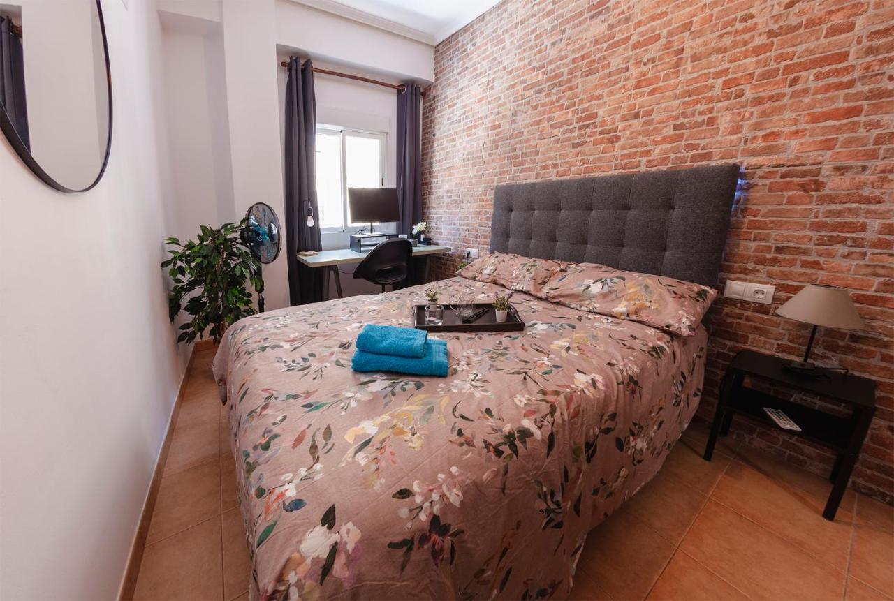 Apartment Luxury Artistic Digital Nomad 2 Bedroom W/terrace *