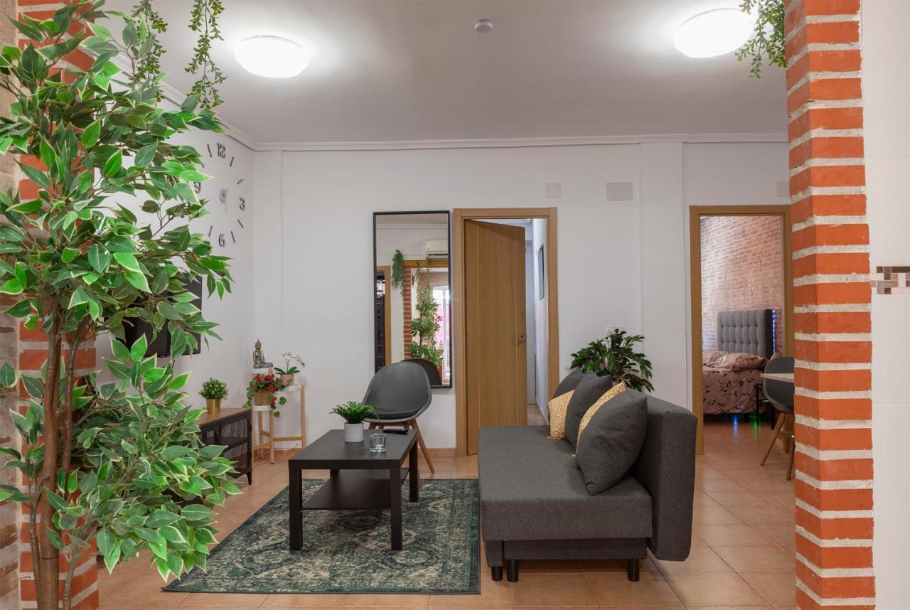 Luxury Artistic Digital Nomad 2 Bedroom W/terrace * Walencja